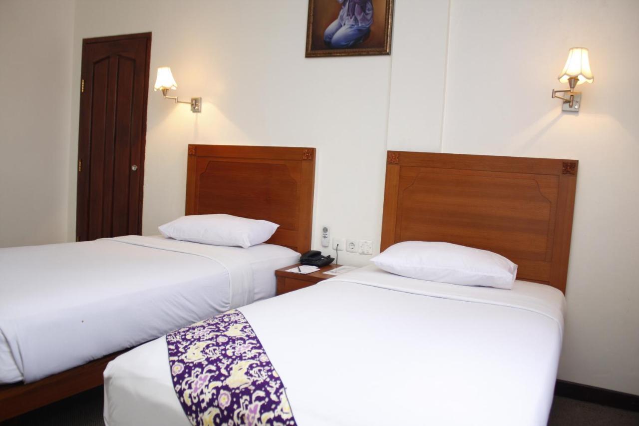 Hotel Bumi Asih Padangsidimpuan Batubelubang Exteriör bild