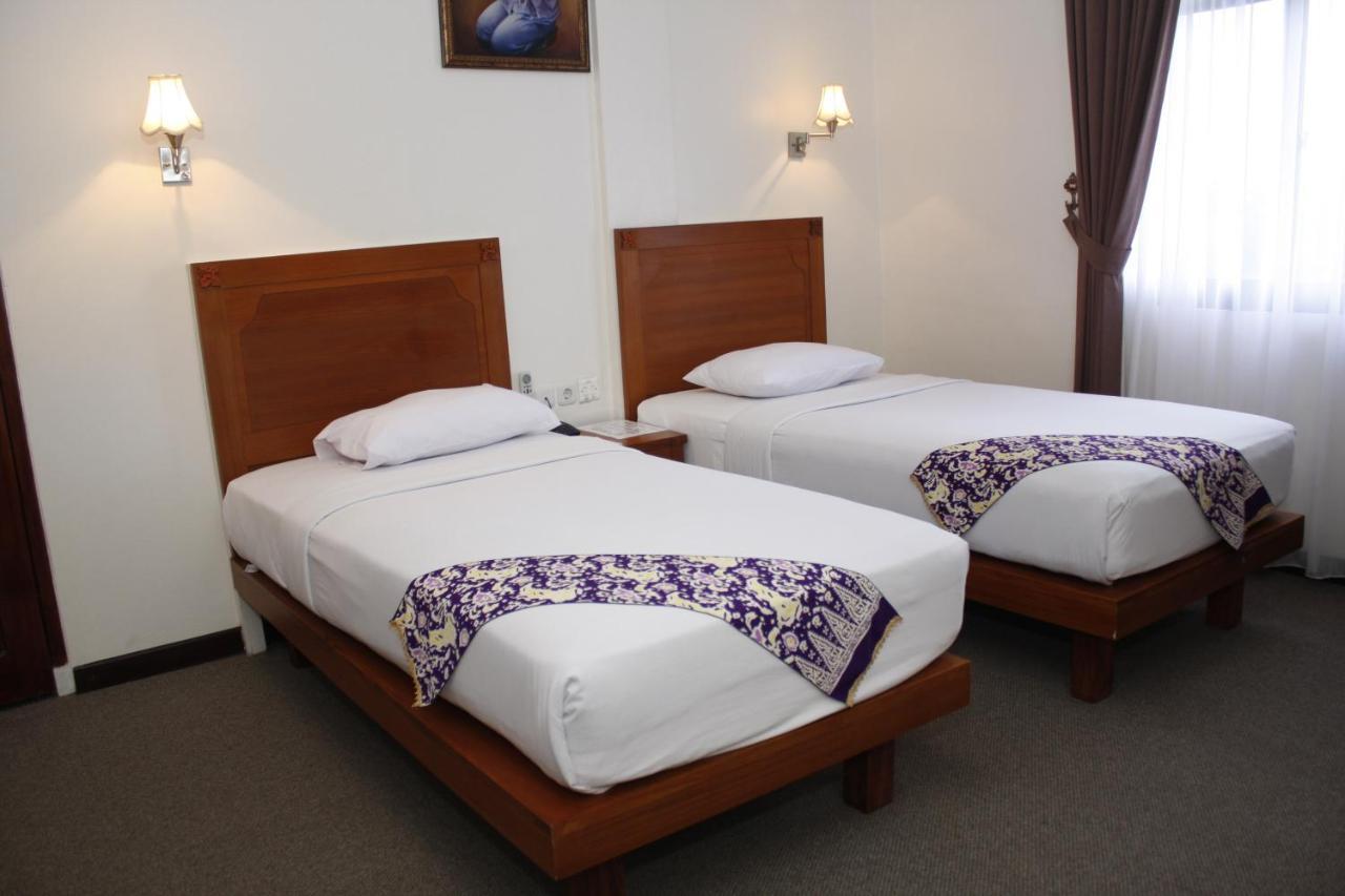 Hotel Bumi Asih Padangsidimpuan Batubelubang Exteriör bild