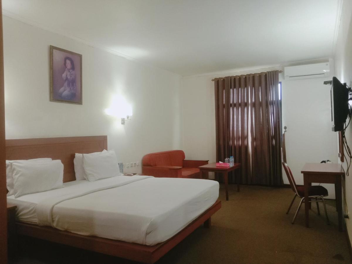 Hotel Bumi Asih Padangsidimpuan Batubelubang Exteriör bild